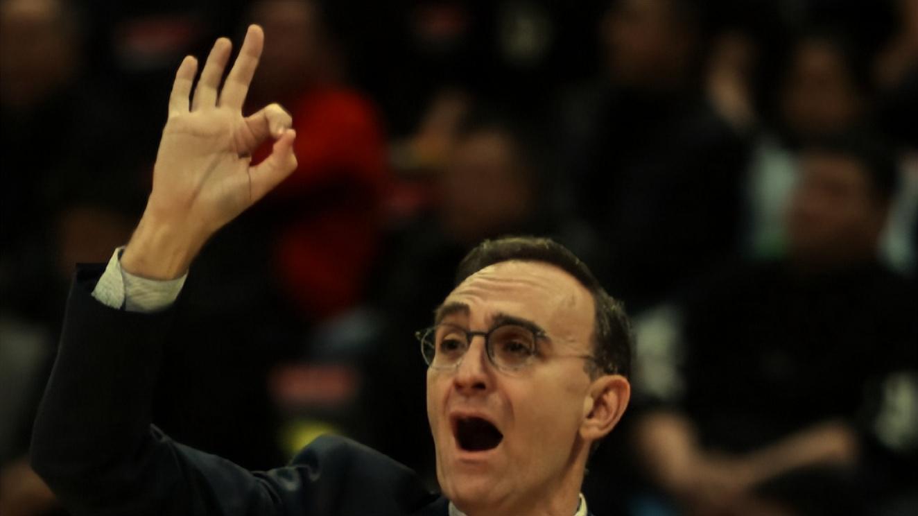 世界杯手机高清观看软件-恭喜辽篮单场得分首过百+12人全登场，大胜四川52分止住4连败颓势